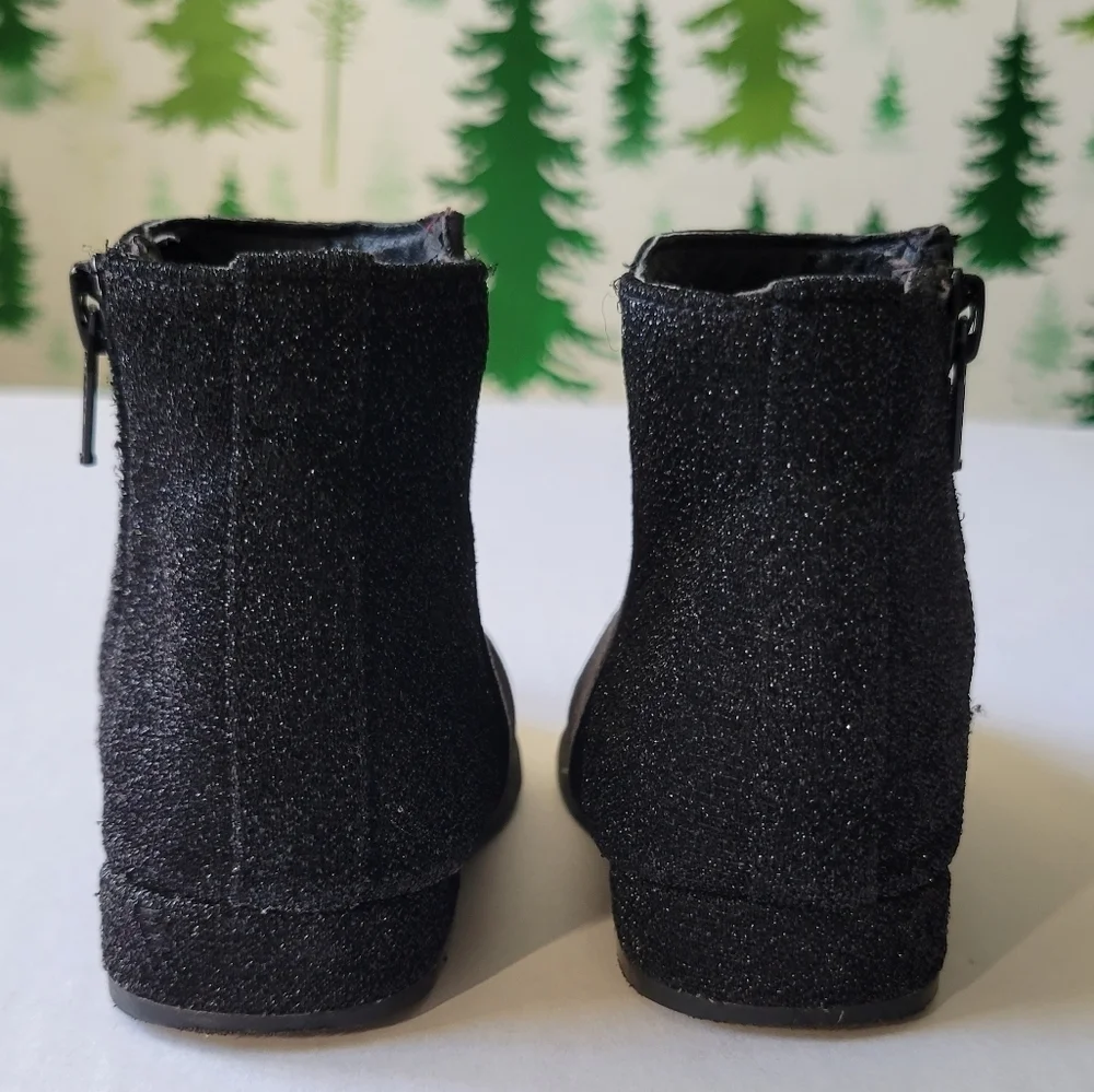 Old Navy Girls Glitter Boots.
